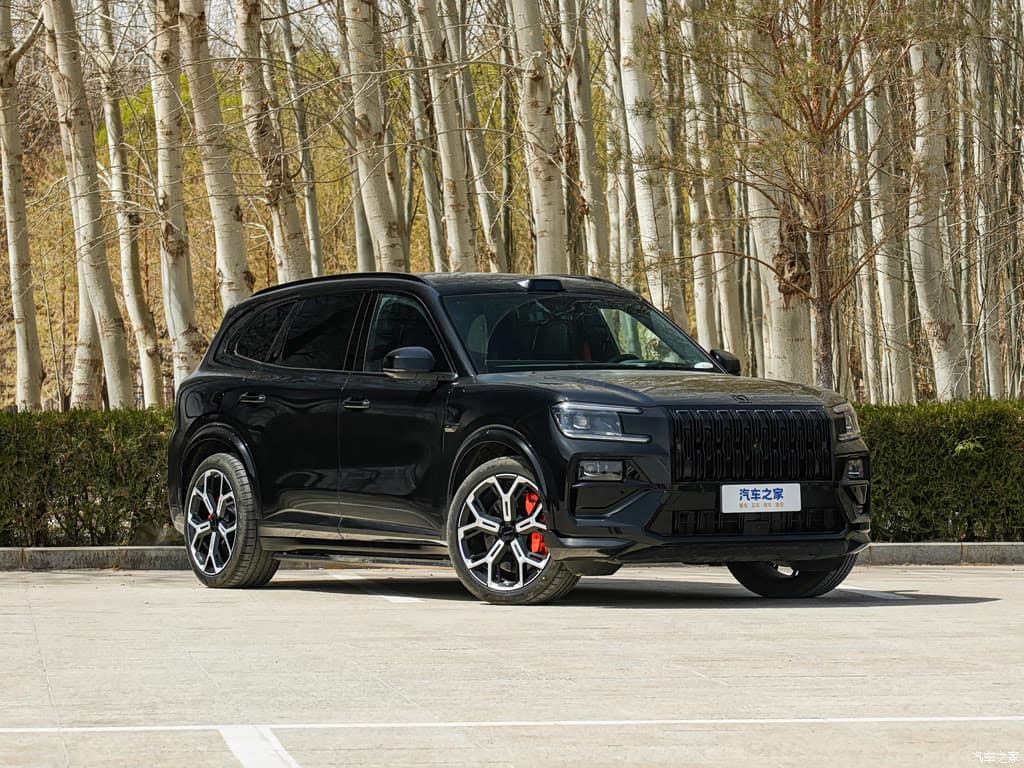Zeekr 8X 55 kWh range — Zeekr 8X front three-quarter view, for export